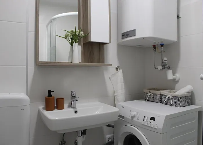 Nidalia In 格拉茨