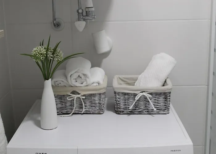 Nidalia In Lägenhet